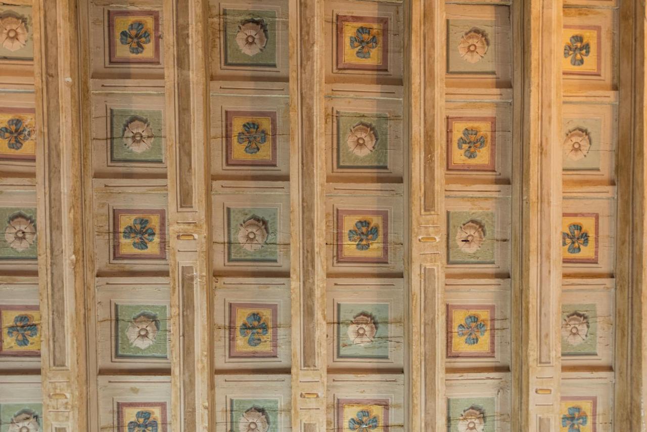 Santa Croce Palace フィレンツェ エクステリア 写真